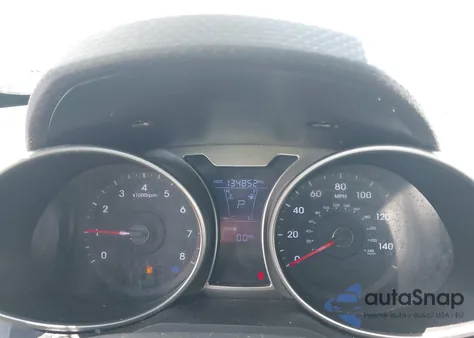 2013 Hyundai Veloster Base W/Black from USA, damaged, VIN KMHTC6AD9DU126036